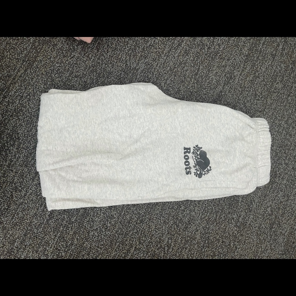 Roots sweats